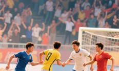 开云体育登录-江苏队主场告捷，全队斗志昂扬