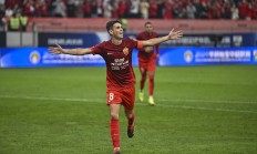 开云官网-上海上港队在比赛中表现出色，取得胜利的简单介绍