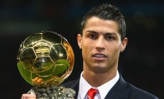 开云体育app-绝杀时刻，福克斯一箭穿心，广东队压哨险胜76人