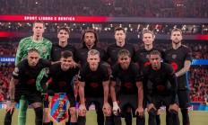 开云足球直播-包含强队间的激烈对决，引发球迷热议的词条