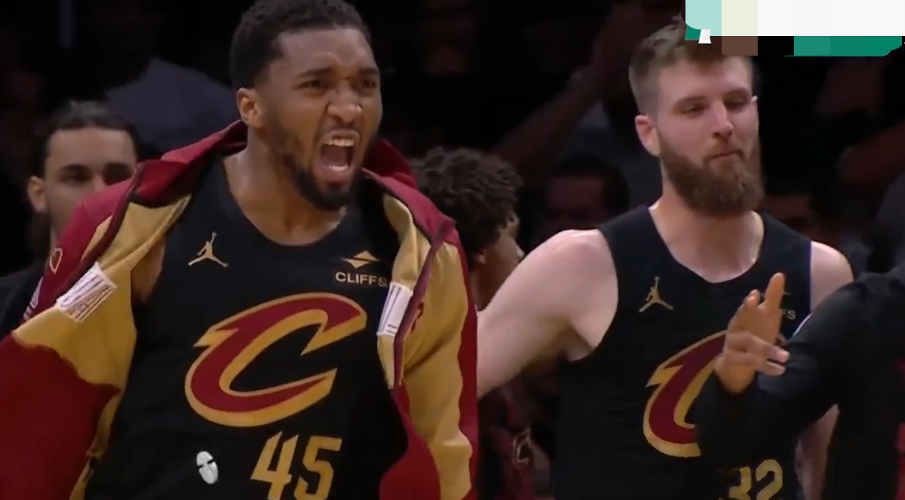 热火B队鏖战意大利男篮,克莱完成帽子戏法 热火B队鏖战意大利男篮,克莱完成帽子戏法