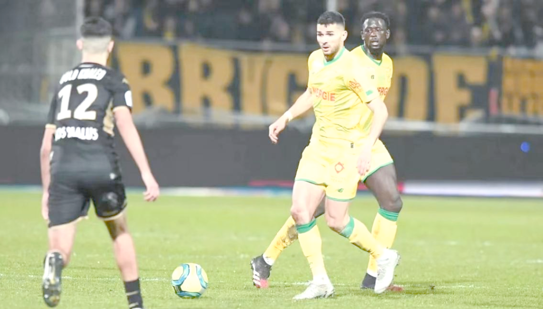 包含逆袭成功!多特蒙德逆转弗赖堡,豪取三分的词条 包含逆袭成功!多特蒙德逆转弗赖堡,豪取三分的词条