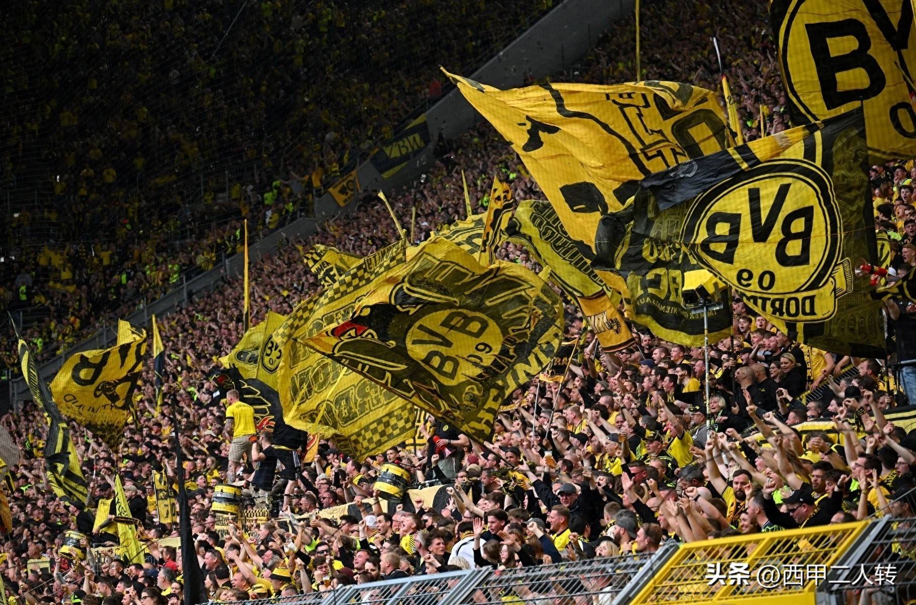 包含逆袭成功!多特蒙德逆转弗赖堡,豪取三分的词条 包含逆袭成功!多特蒙德逆转弗赖堡,豪取三分的词条