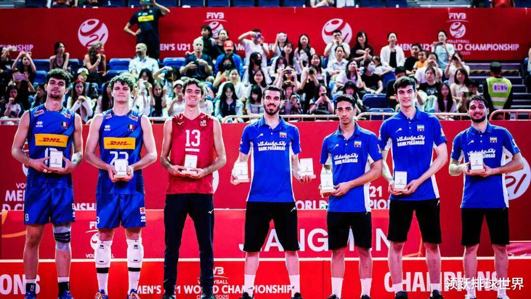 包含伊朗队在赛场上挑战强敌,演绎绝地逆袭的词条 包含伊朗队在赛场上挑战强敌,演绎绝地逆袭的词条