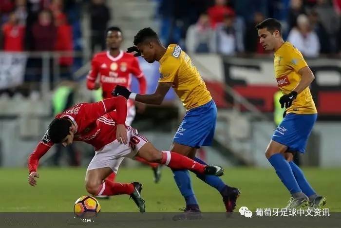 里尔主场大胜,继续领跑榜单的简单介绍 里尔主场大胜,继续领跑榜单的简单介绍