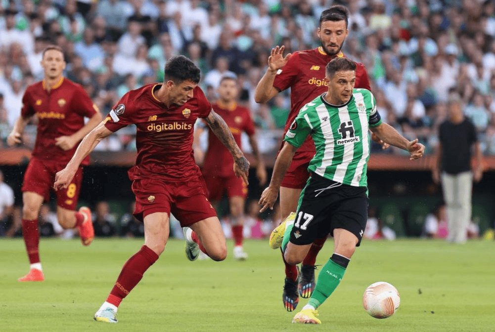 关于博洛尼亚客场逼平切沃，近况逐渐回暖的信息