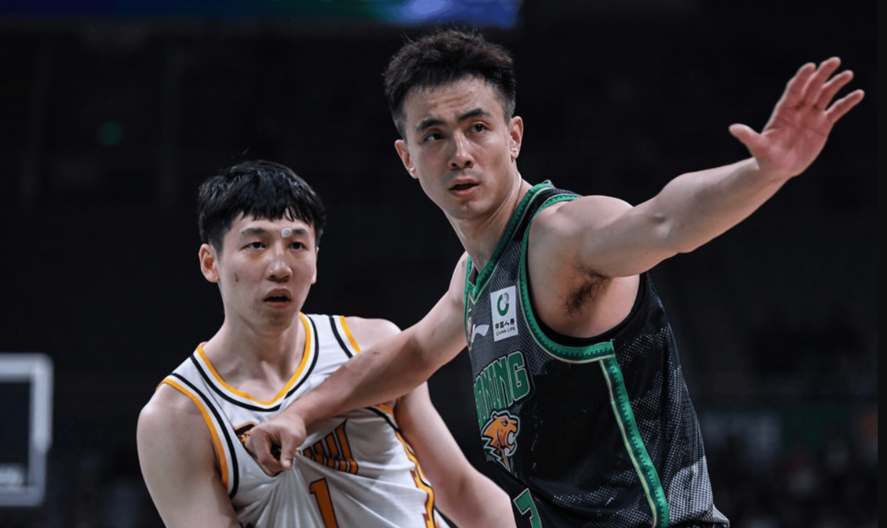 包含球员状态不错！比赛中连续发挥出色的词条