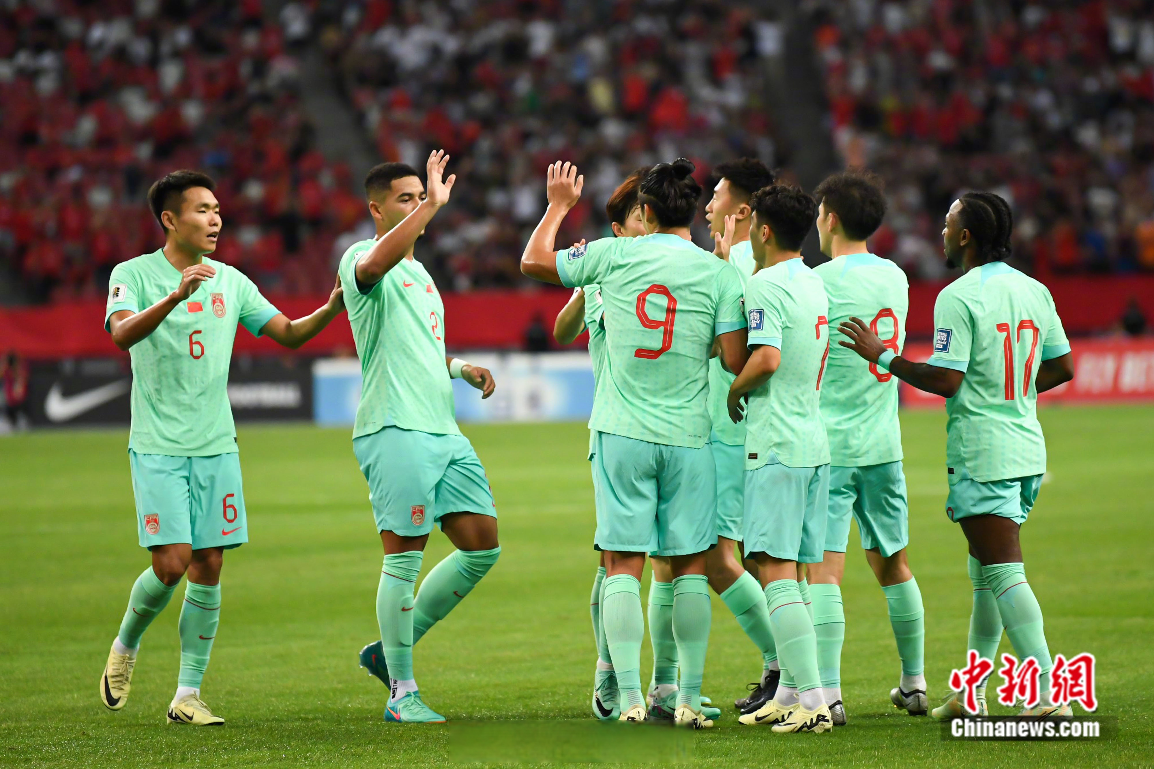 新加坡球队备战亚洲足球赛事的简单介绍