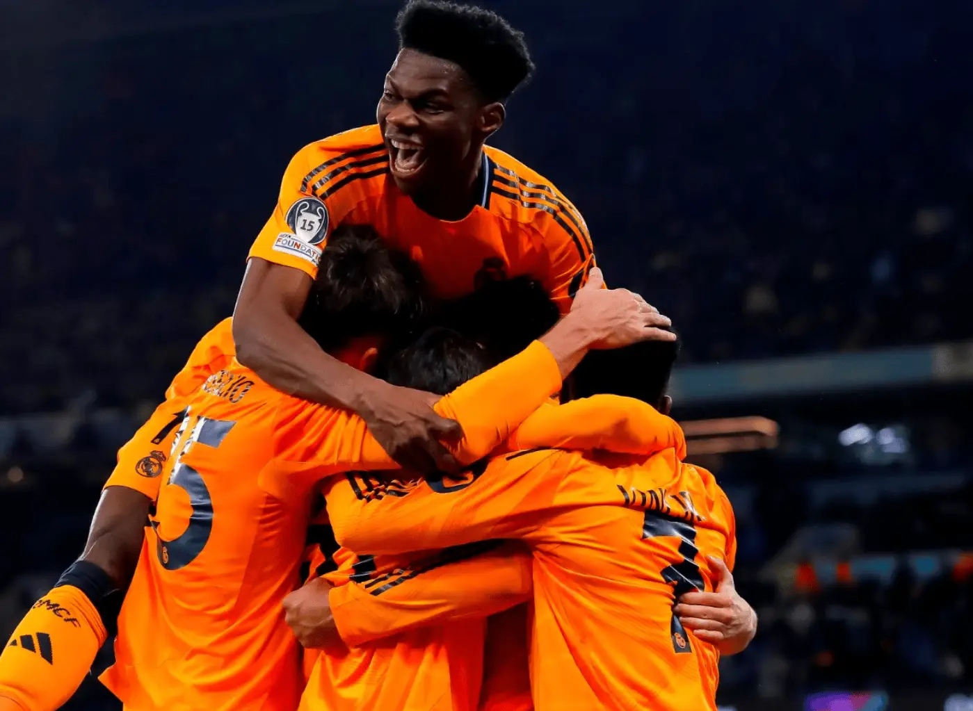 关于曼联主场告负：欧冠席位险些失守的信息