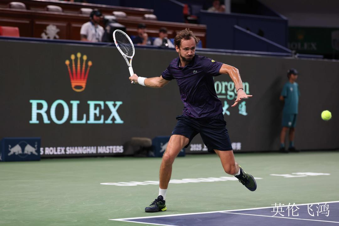 关于温网险胜蒙特卡洛大师赛,梅德韦杰夫惊艳四座的信息 关于温网险胜蒙特卡洛大师赛,梅德韦杰夫惊艳四座的信息