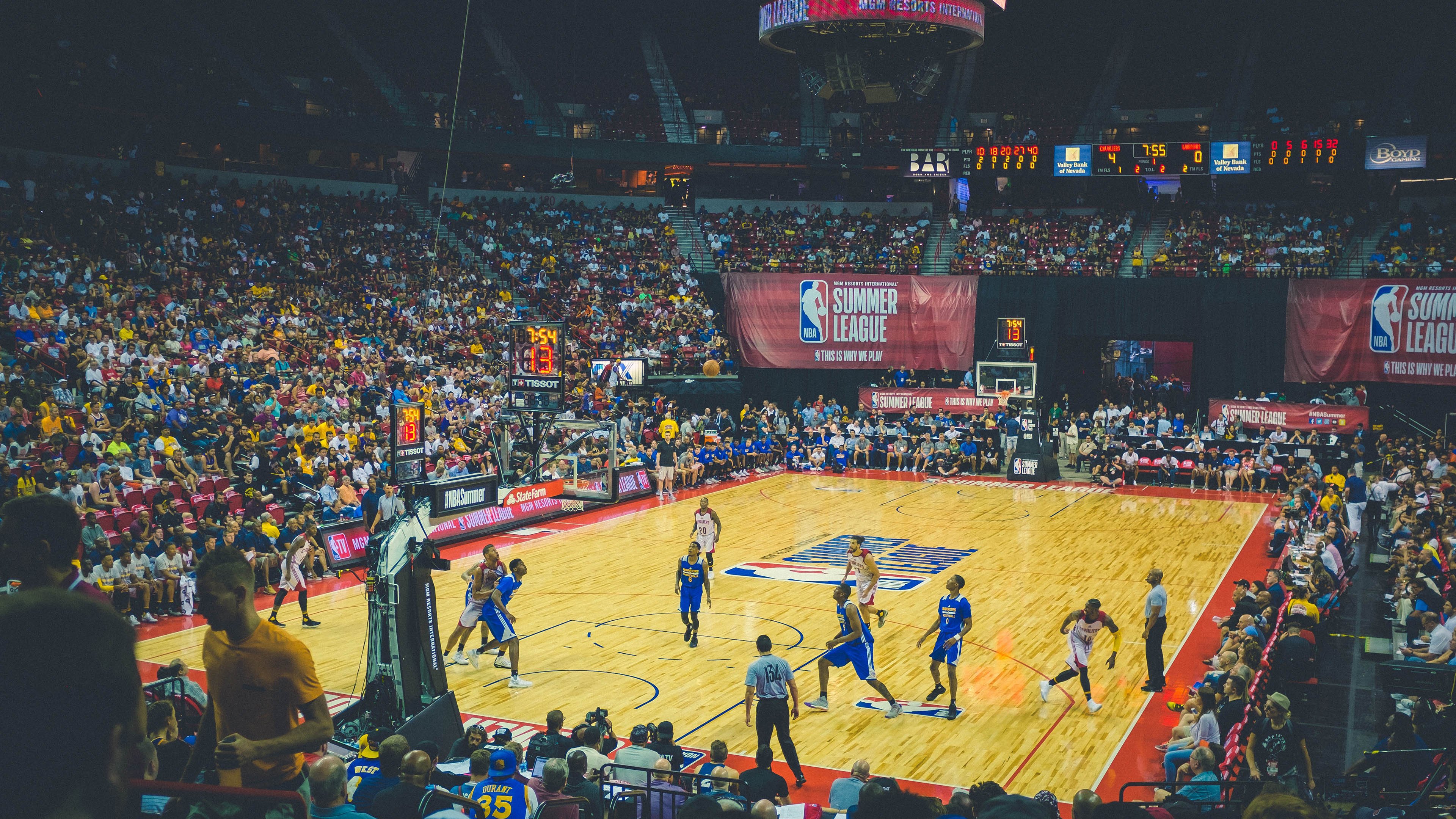 奥运周期关键战之夜，戈贝尔在焦点战中证明自己的真正价值